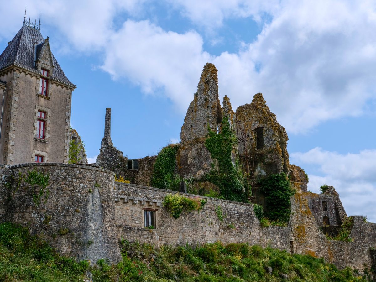 Journées du Patrimoine - Château de Bressuire - Visite du chantier de Logis du château