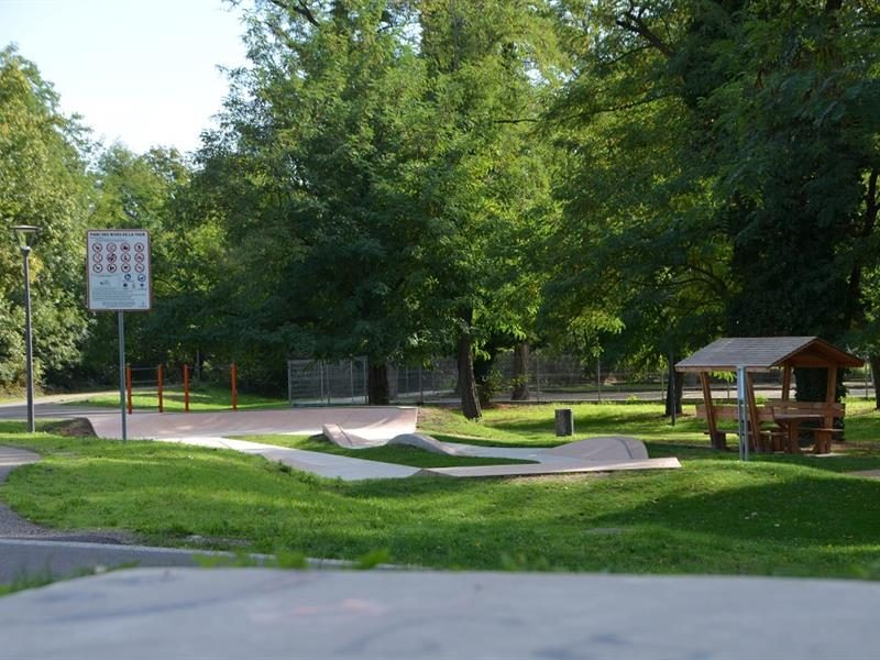 Borne fontaine : Skatepark