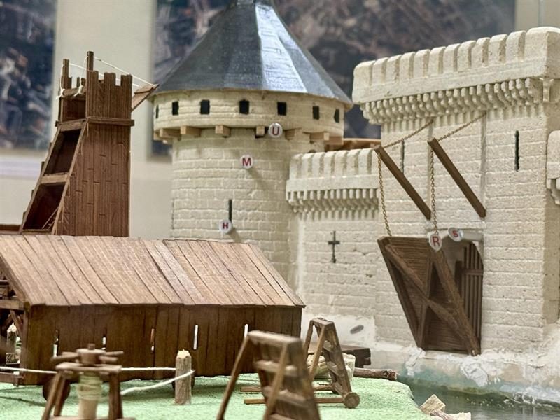 Montmercredy : Petits batisseurs