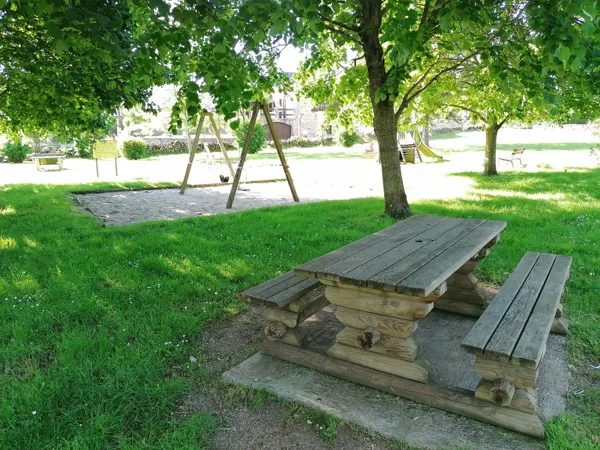 Aire de pique-nique à Vimenet