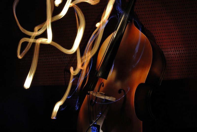 La Halle musicale : Concert de Ledon trio, piano, chant, contrebasse