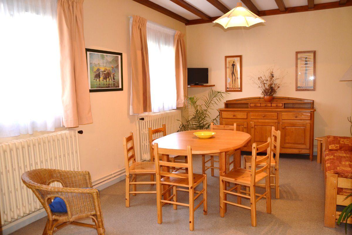 APPARTEMENT SPACIEUX DANS RESIDENCE
