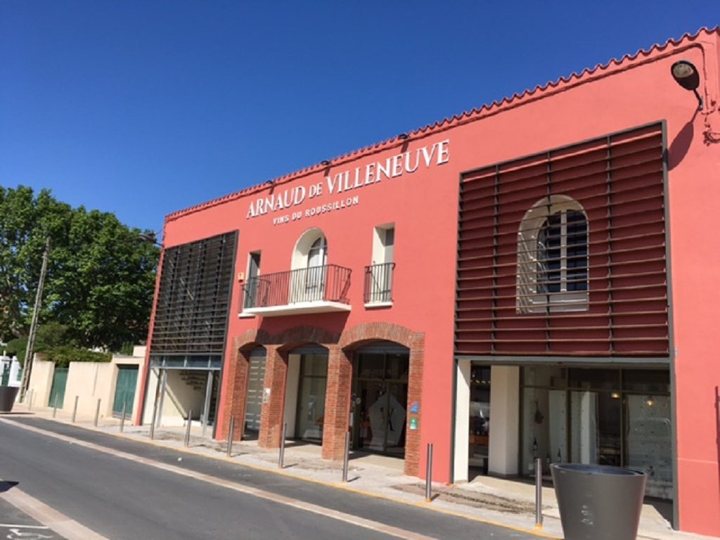 ARNAUD DE VILLENEUVE - VIGNOBLES CAP LEUCATE