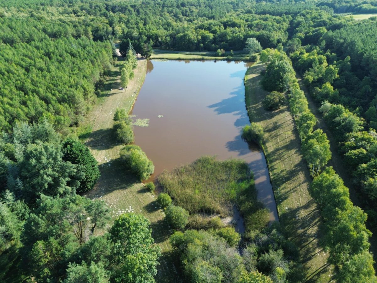 Plan d'eau de Velleches