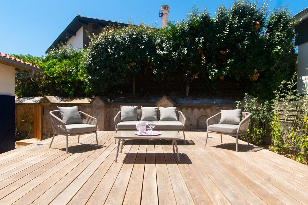 RICHARD - Villa Laure