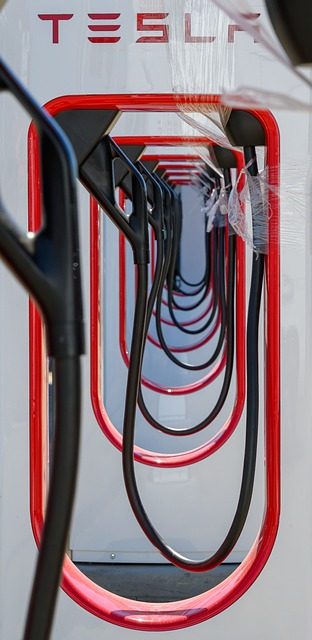 Borne de charge électrique pour véhicule TESLA