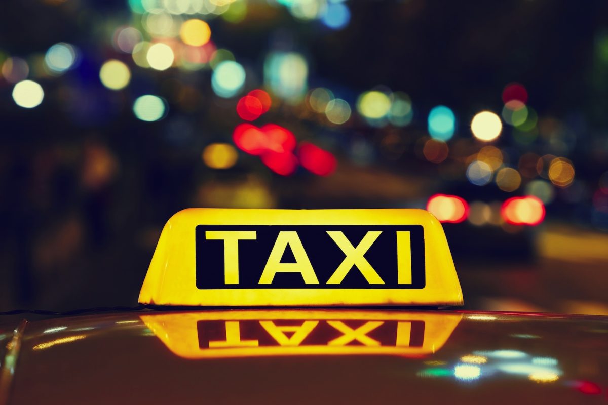 TAXI DU PORT / TAXI BR