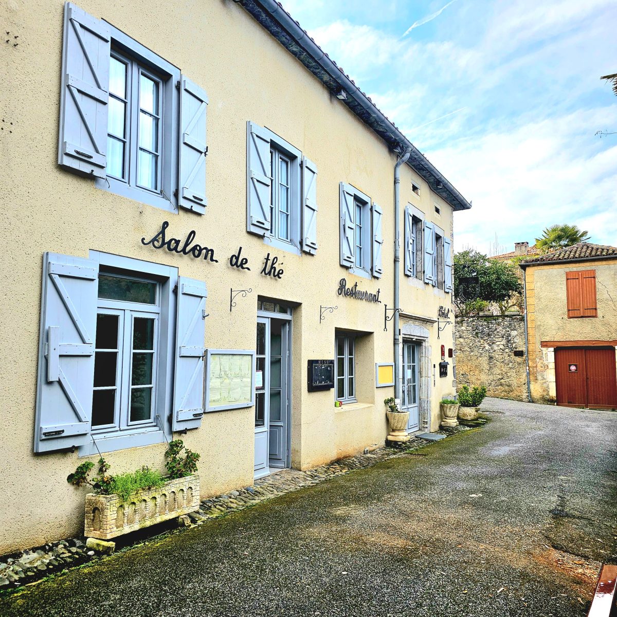 HÔTEL CANDIDE